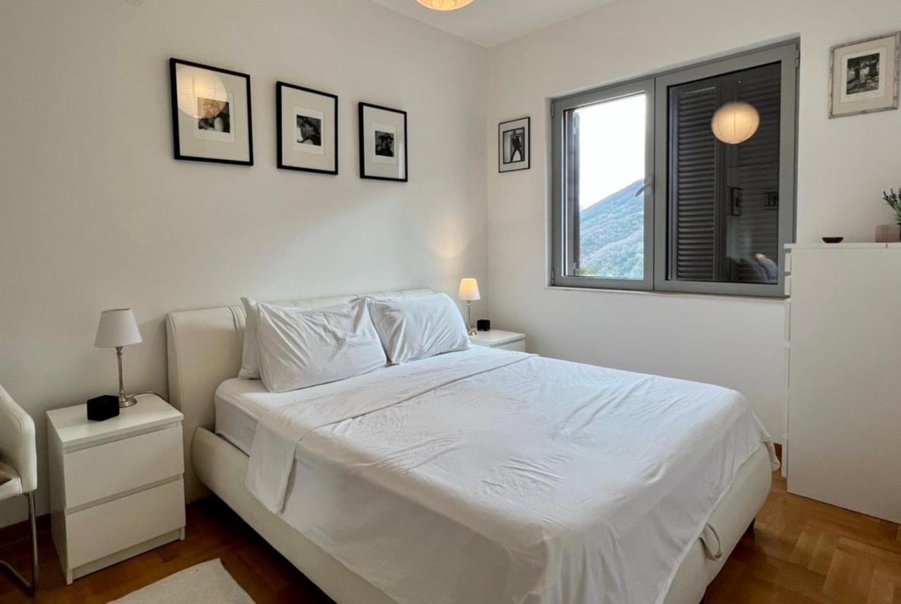 Lavender Bay Apartment C23 Kotor Exterior foto